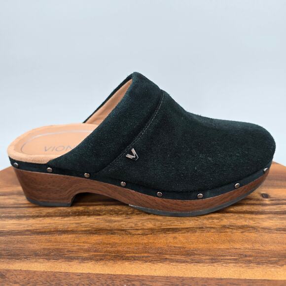 Vionic Kacie Clogs Women's 6 M Black Suede Leather Studded Comfort Mules Shoes - Picture 1 of 8